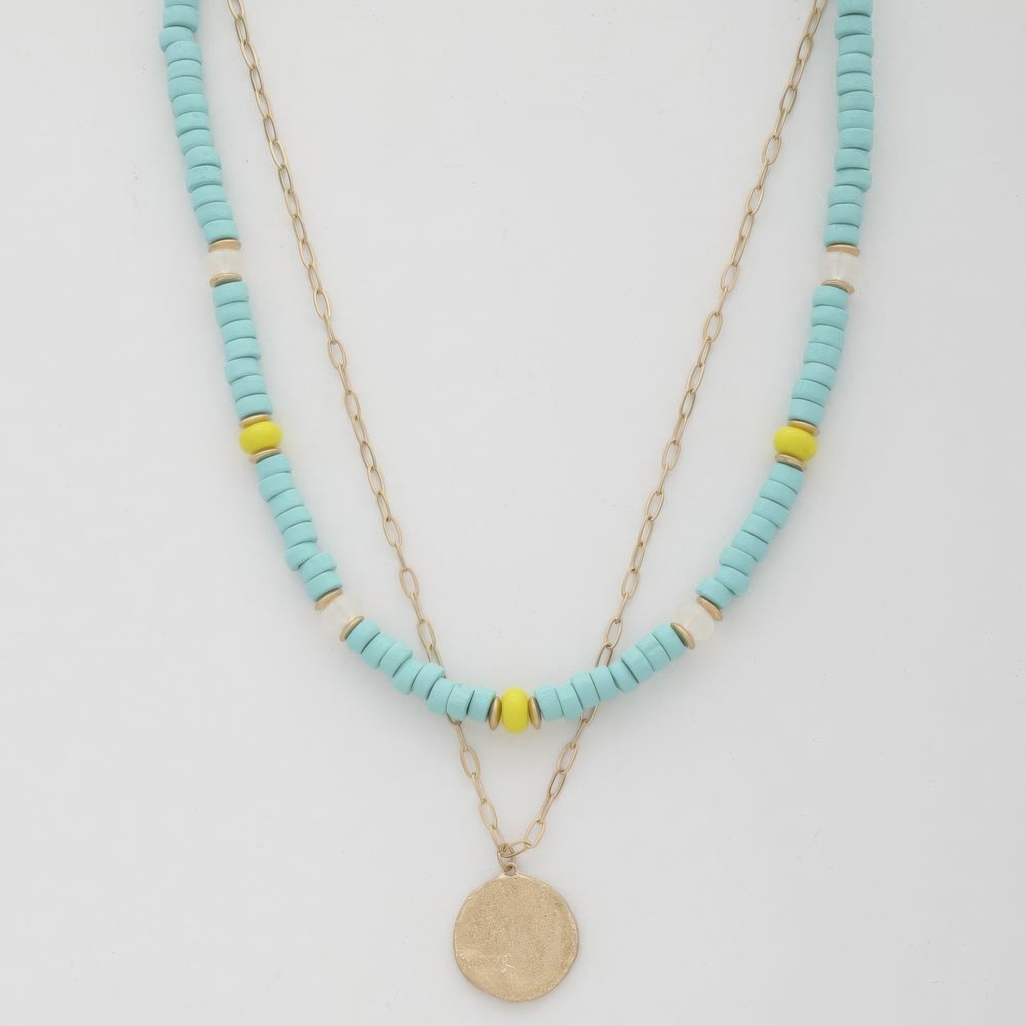 Collier superposé de perles de bois de pièce de monnaie