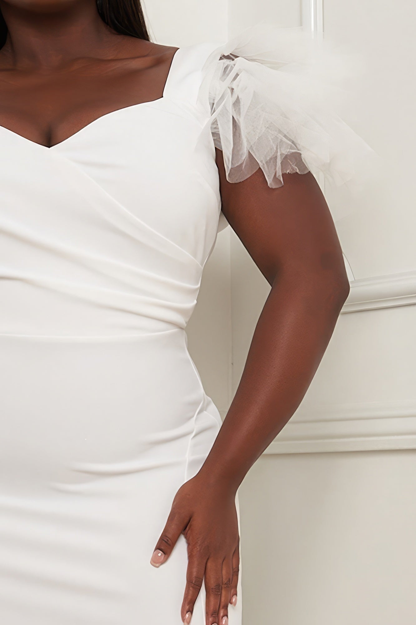 Robe longue en tulle à épaules dénudées de grande taille